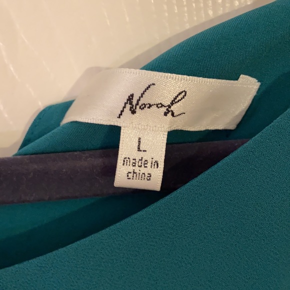 The Mint Julep midnight green dress - Picture 3 of 4